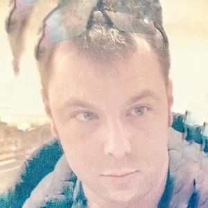 Meet your Posher, Earnest